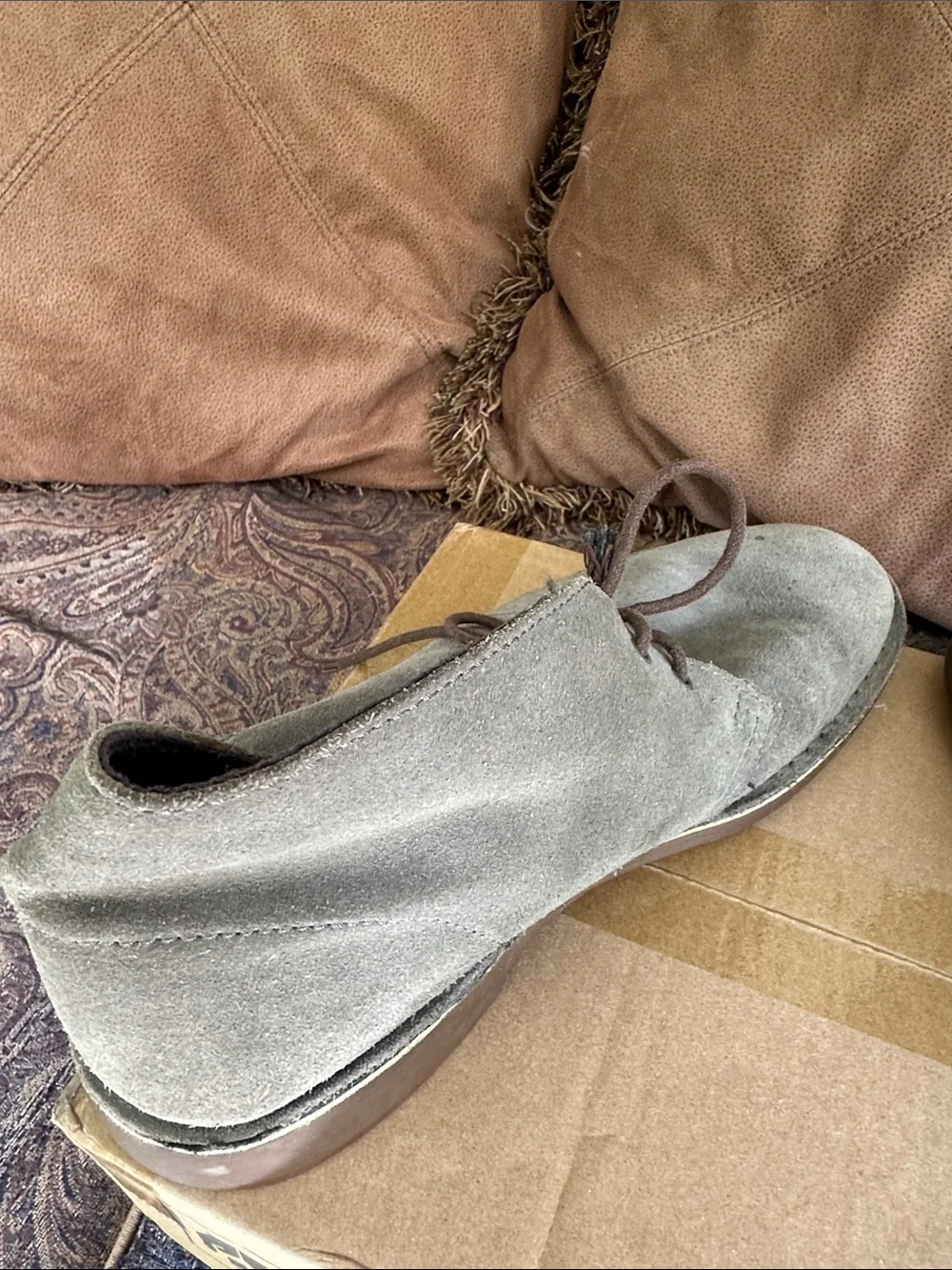 Clarks Men's Suede Chukka Boots in Olive Green